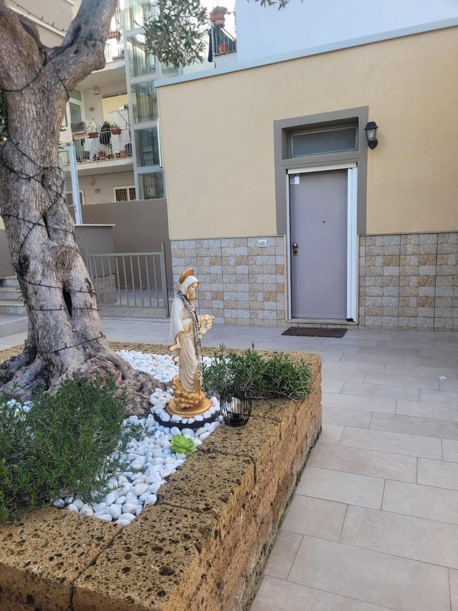 House Del Levante Locazione Turistica Bari Exteriör bild