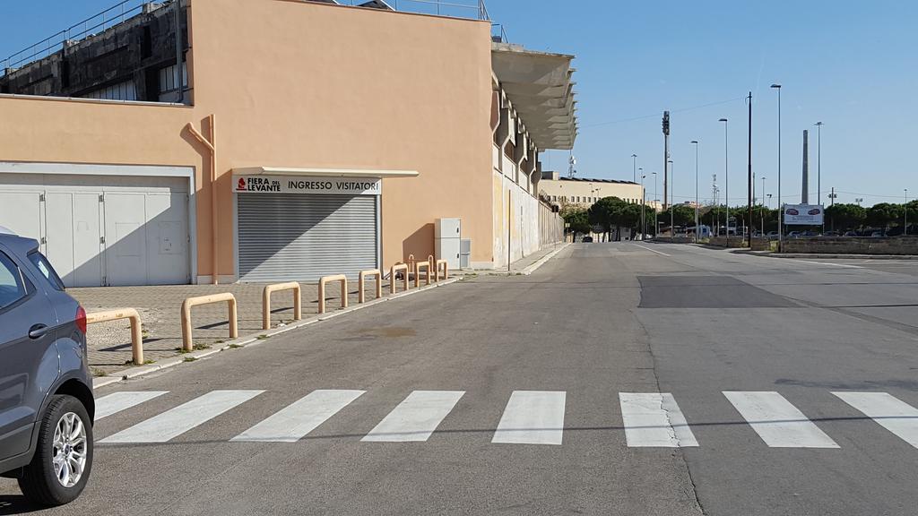 House Del Levante Locazione Turistica Bari Exteriör bild